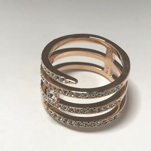 Swarovski crystal Ring 52